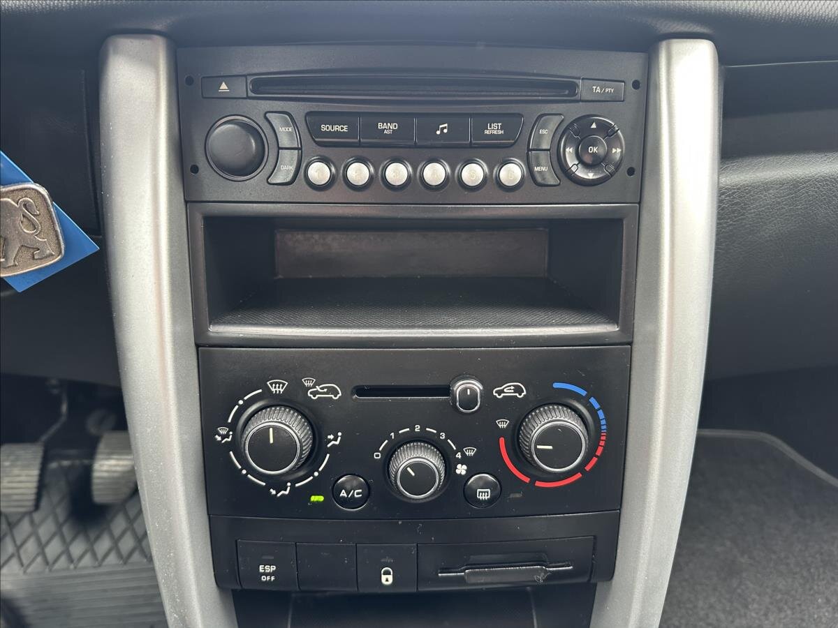 Peugeot 207 Hatchback 1,4 l 54 kw