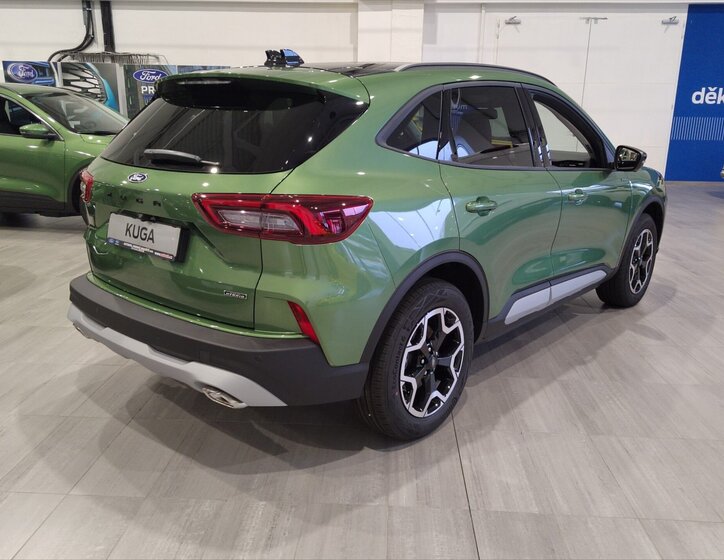 Ford Kuga SUV 2,5 l 178 kw