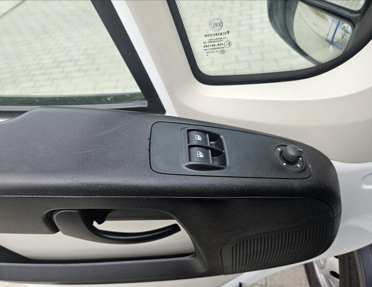 Peugeot Boxer Ostatní 3,0 l 130 kw