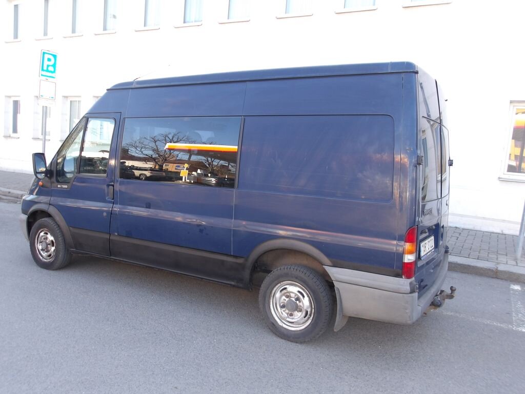 Ford Transit Skříň 2,0 l 62 kw