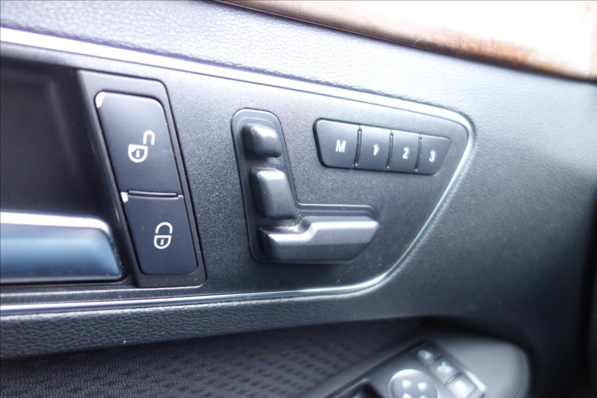 Mercedes-Benz Třídy E Kombi 3,0 l 195 kw