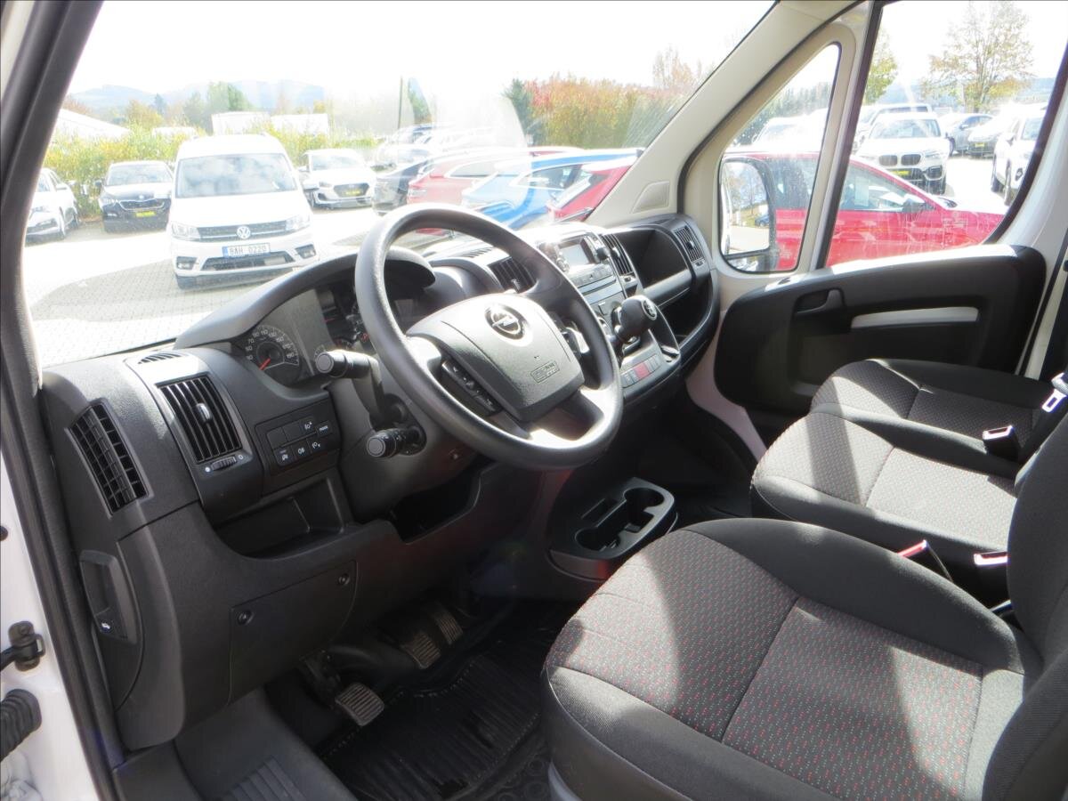 Opel Movano Ostatní 2,2 l 103 kw