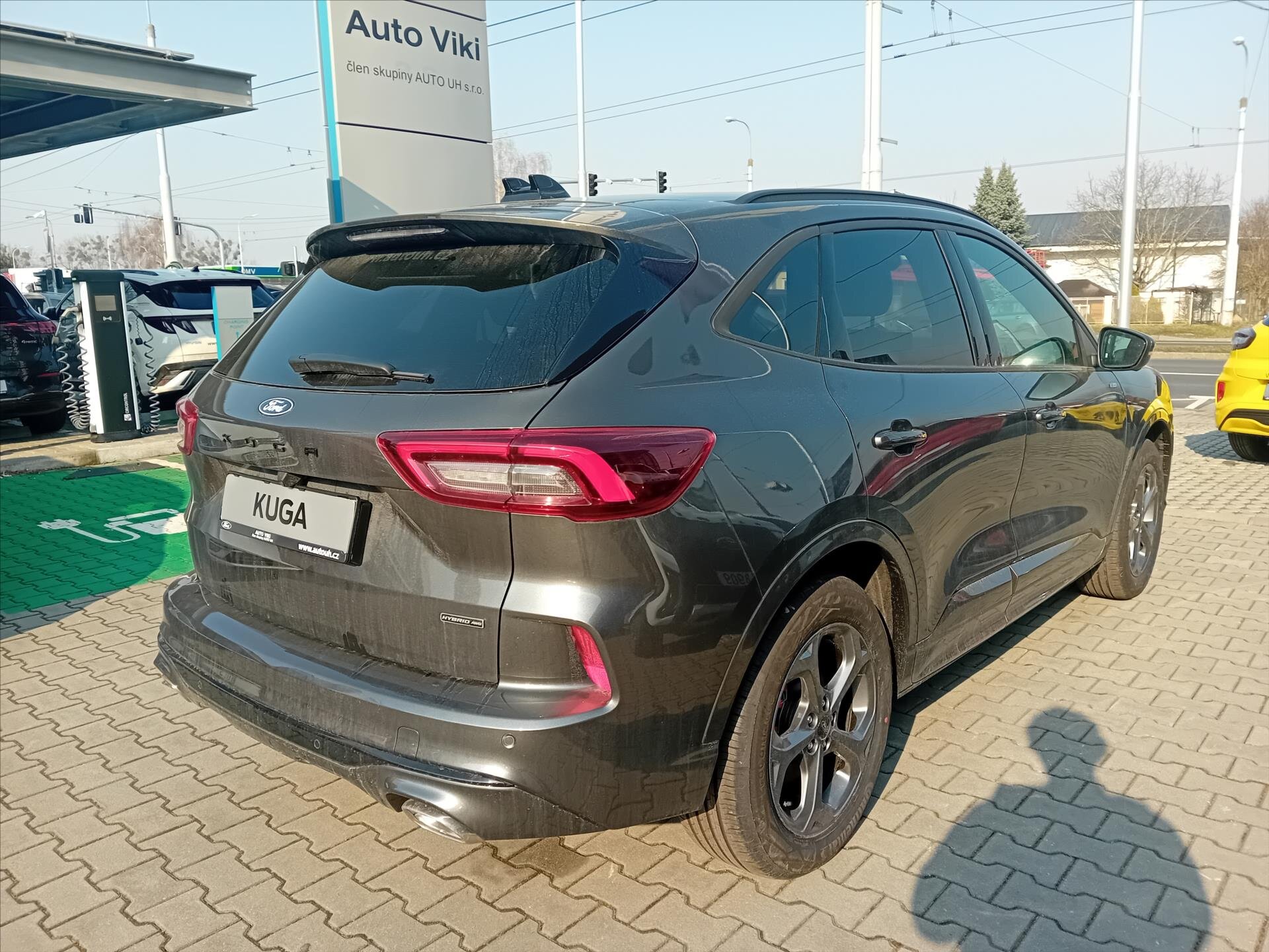 Ford Kuga SUV / Terénní 2,5 l 134 kw