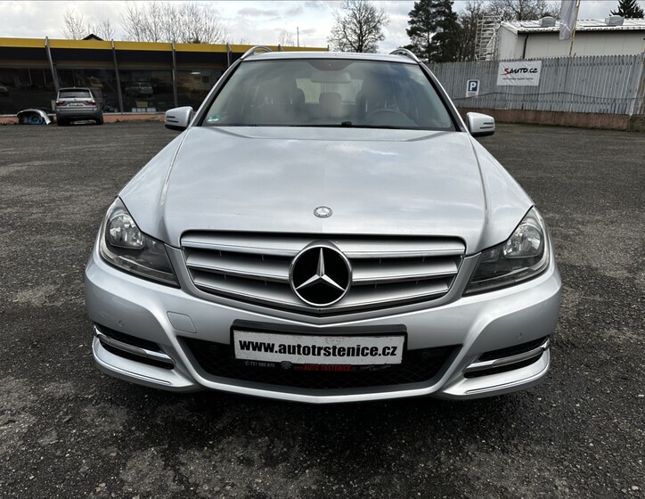 Mercedes-Benz Třídy C 9