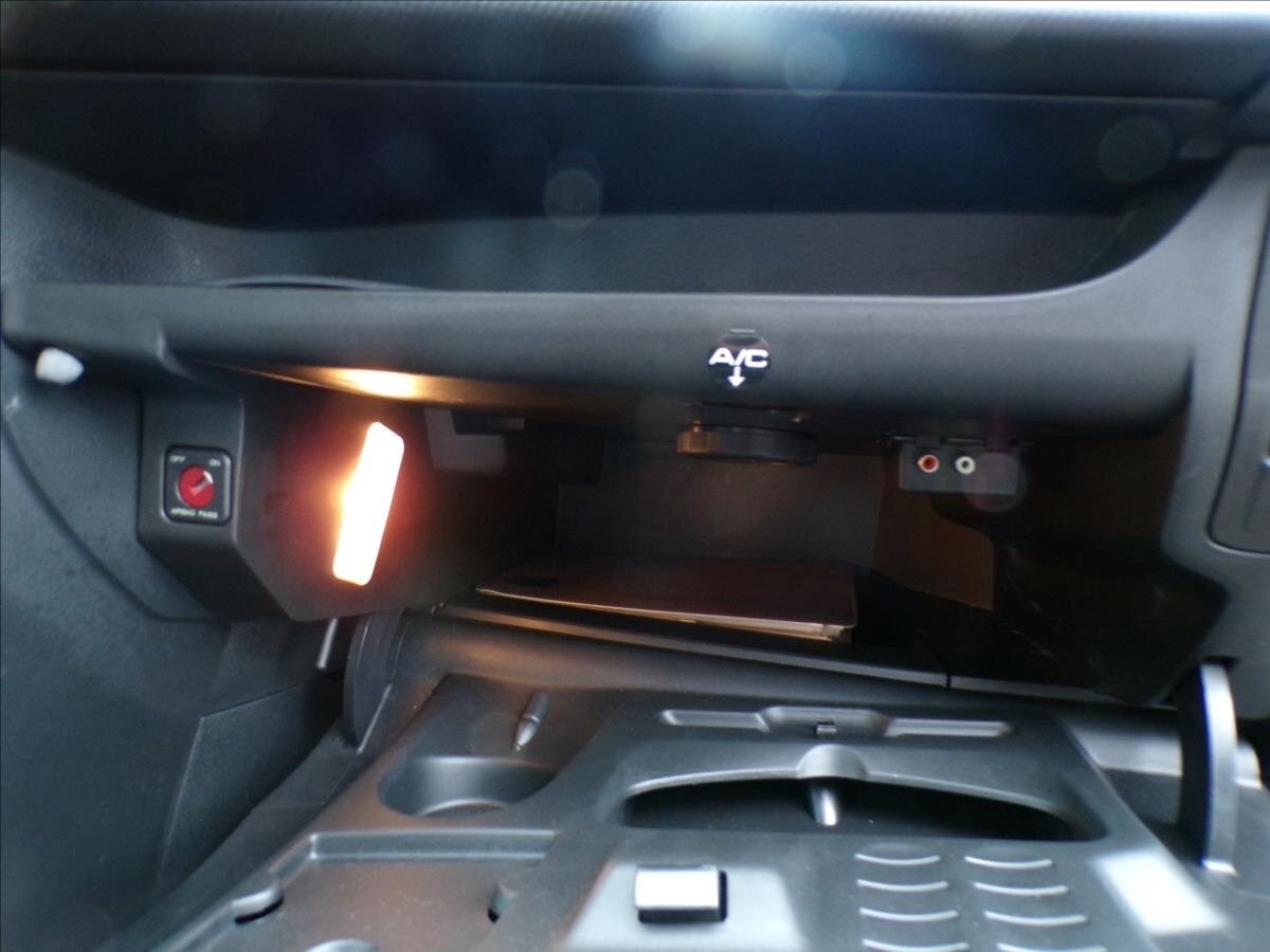 Peugeot 207 Hatchback 1,4 l 70 kw