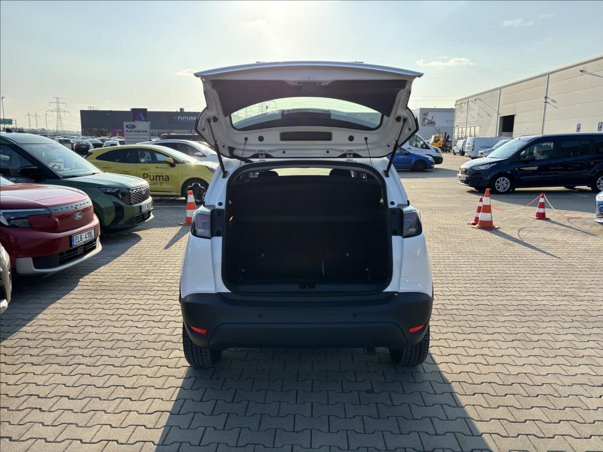 Opel Crossland SUV / Terénní 1,2 l 96 kw