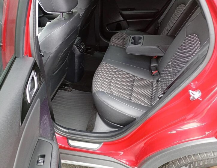 KIA XCeed Hatchback 1,5 l 103 kw