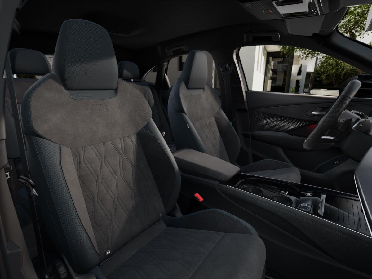 Audi Q3 SUV 2,0 l 195 kw