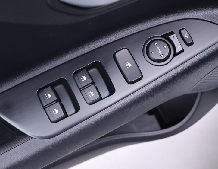 KIA Stonic SUV / Terénní 998,0 88 kw