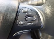 Nissan Pathfinder SUV / Terénní 3,5 l 212 kw