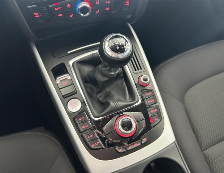 Audi A5 Sedan / Limuzína 2,0 l 140 kw