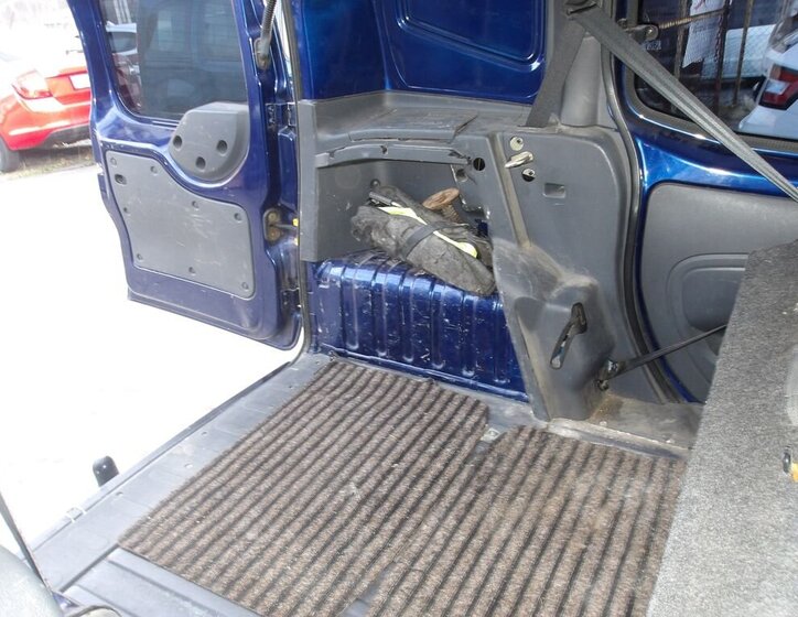 Peugeot Bipper Hatchback 1,4 l 50 kw