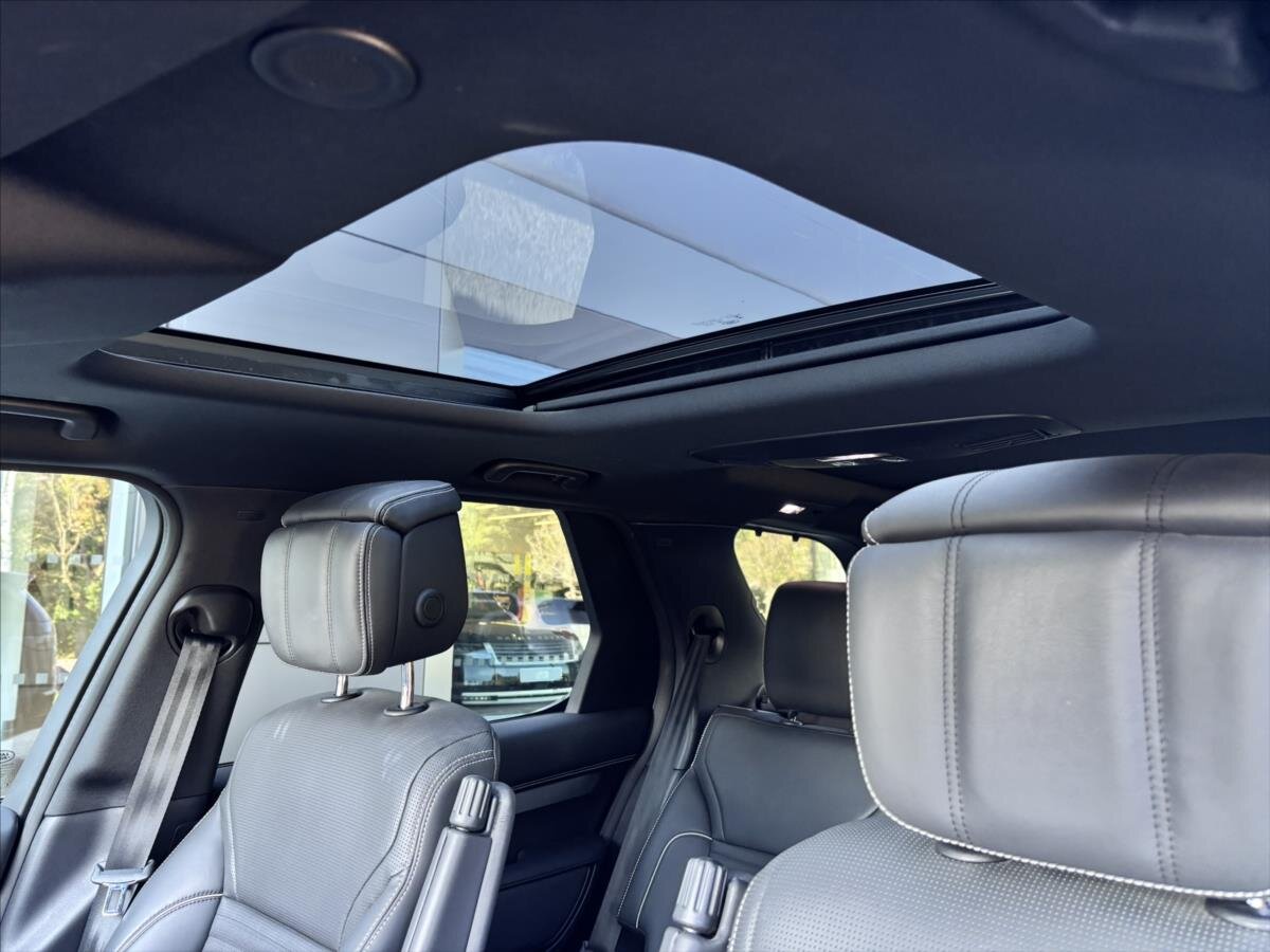 Land Rover Discovery SUV / Terénní 3,0 l 221 kw