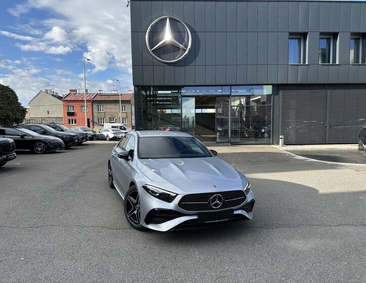 Mercedes-Benz Třídy A 1