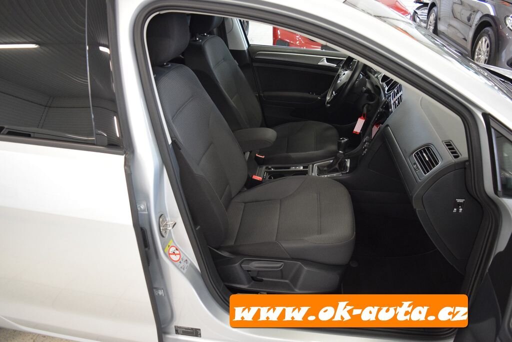 Volkswagen Golf Kombi 1,6 l 85 kw