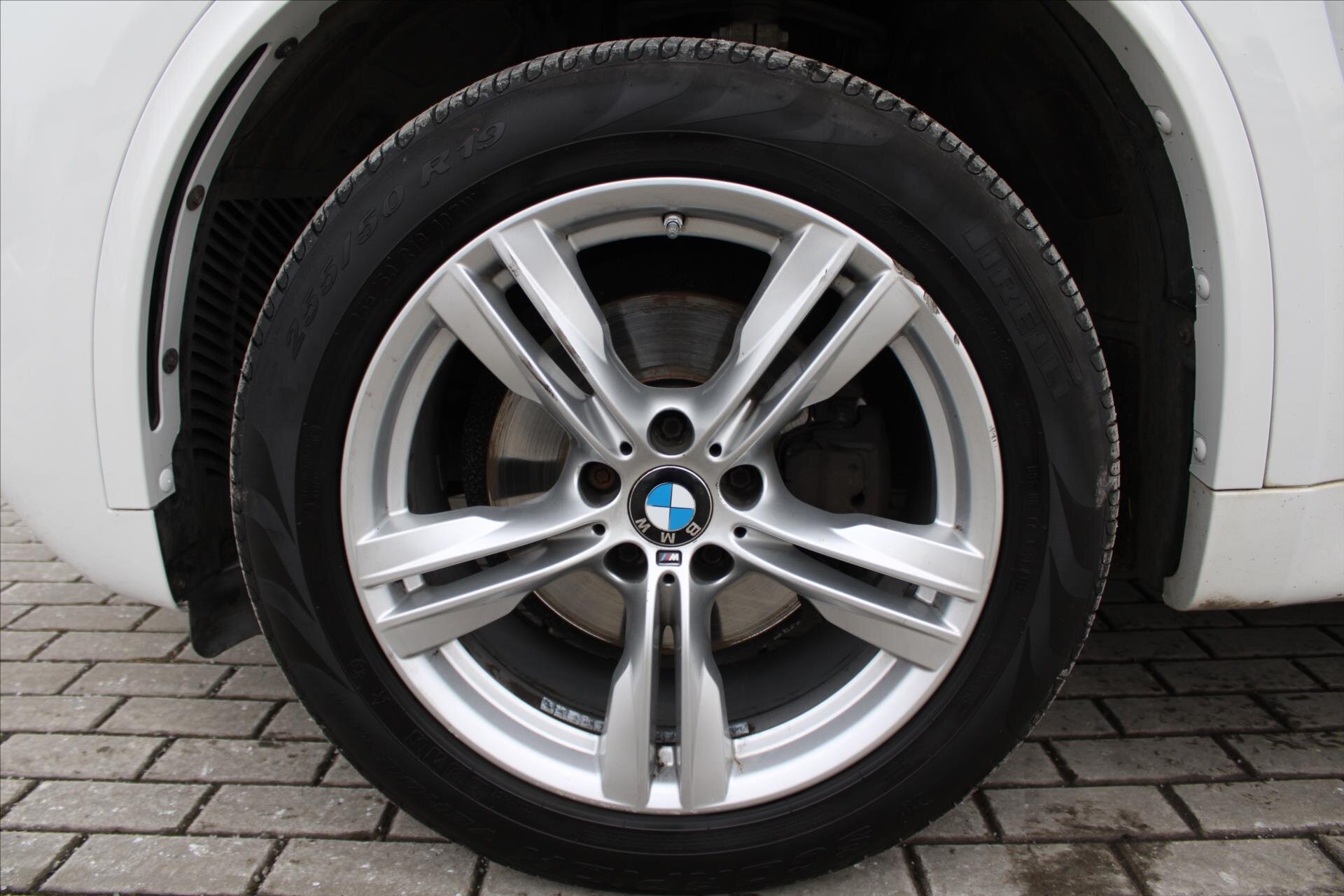 BMW X5 SUV 3,0 l 190 kw