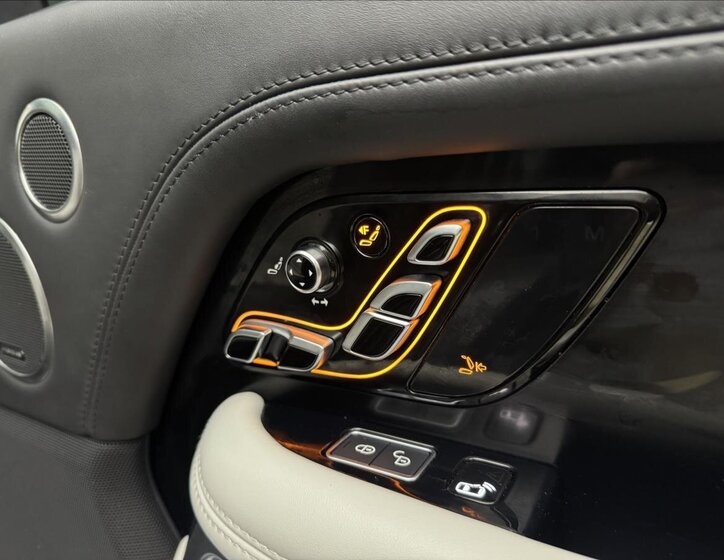 Land Rover Range Rover SUV / Terénní 5,0 l 405 kw