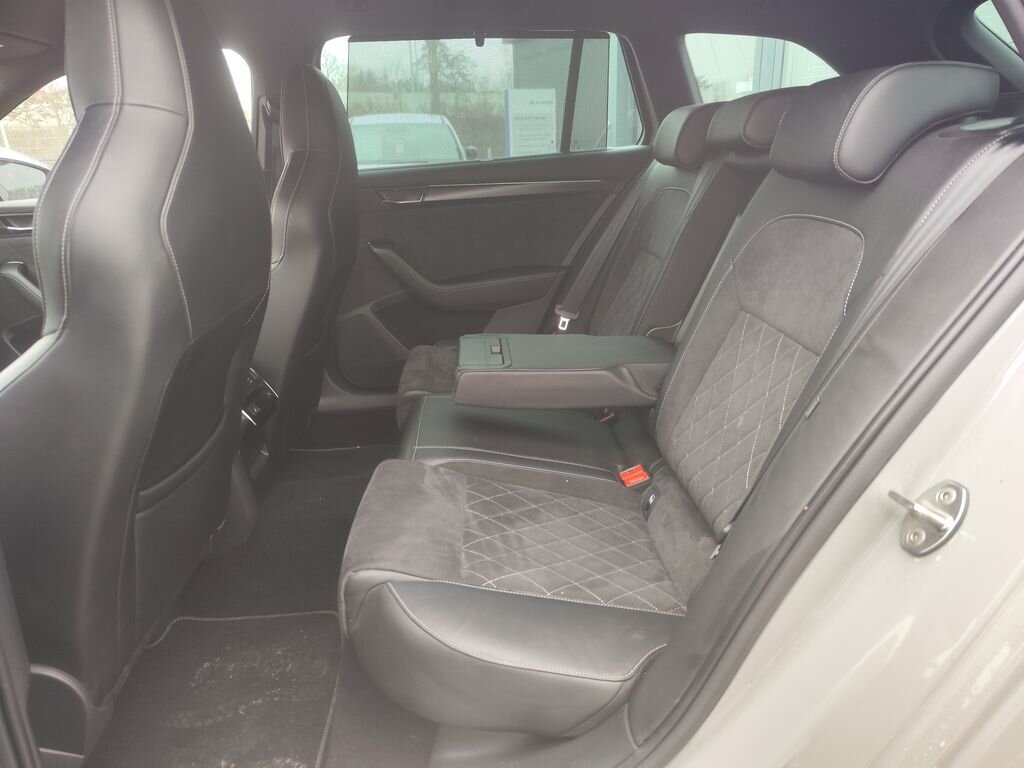 Škoda Superb Kombi 2,0 l 140 kw