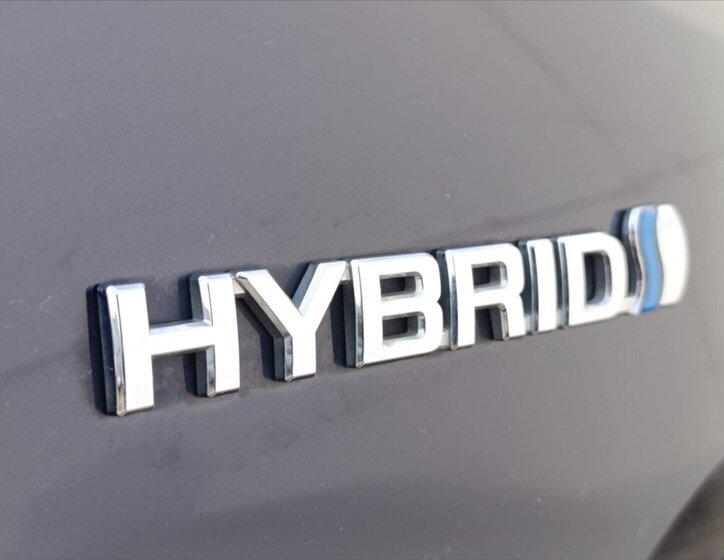 Toyota RAV4 SUV 2,5 l 131 kw