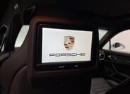 Porsche Panamera 41
