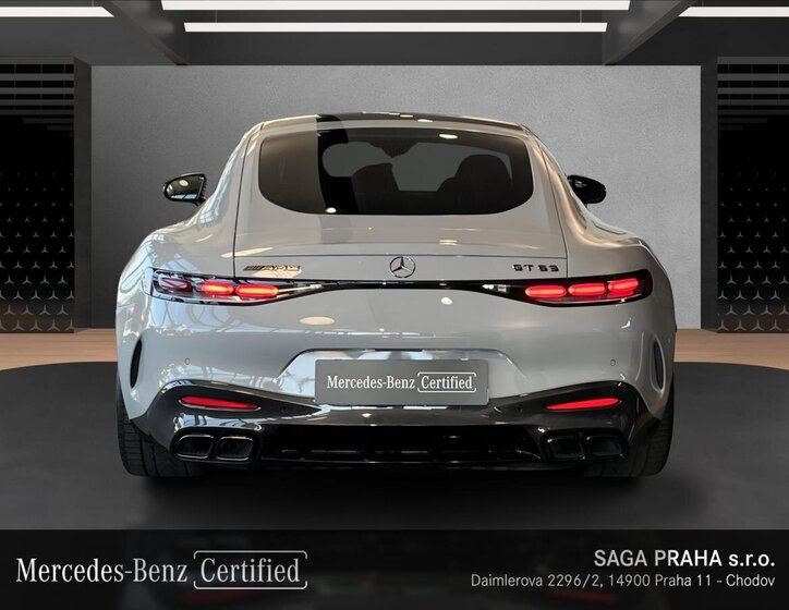 Mercedes-Benz AMG GT 4