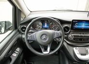 Mercedes-Benz Třídy V 12