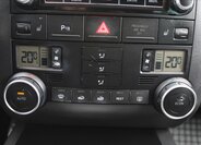 Volkswagen Touareg SUV / Terénní 3,0 l 165 kw