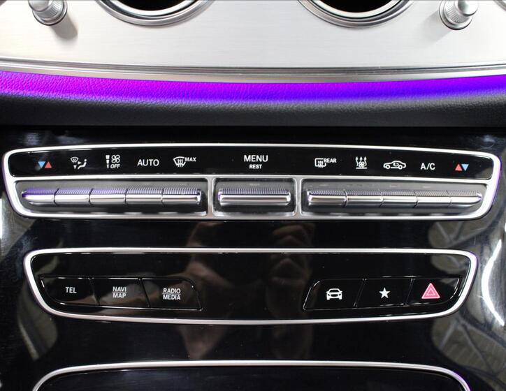 Mercedes-Benz Třídy E 26