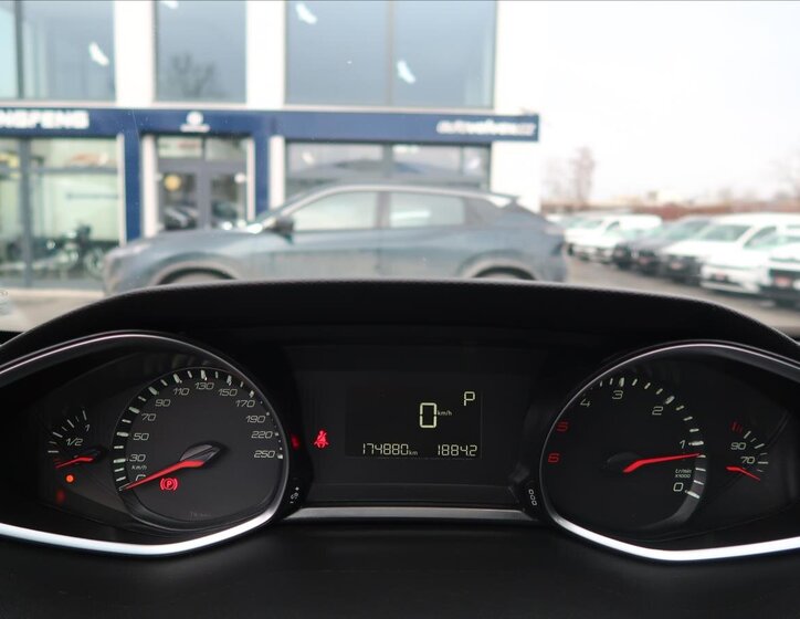 Peugeot 308 Kombi 2,0 l 110 kw