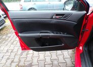 Suzuki Kizashi Sedan / Limuzína 2,4 l 131 kw