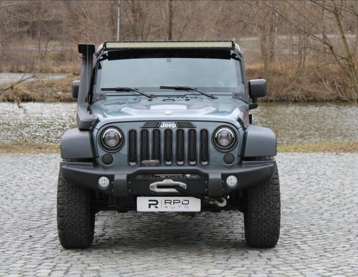 Jeep Wrangler Kabriolet 2,8 l 147 kw