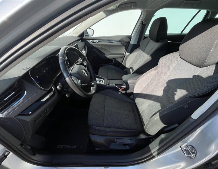 Škoda Octavia Kombi 1,4 l 150 kw