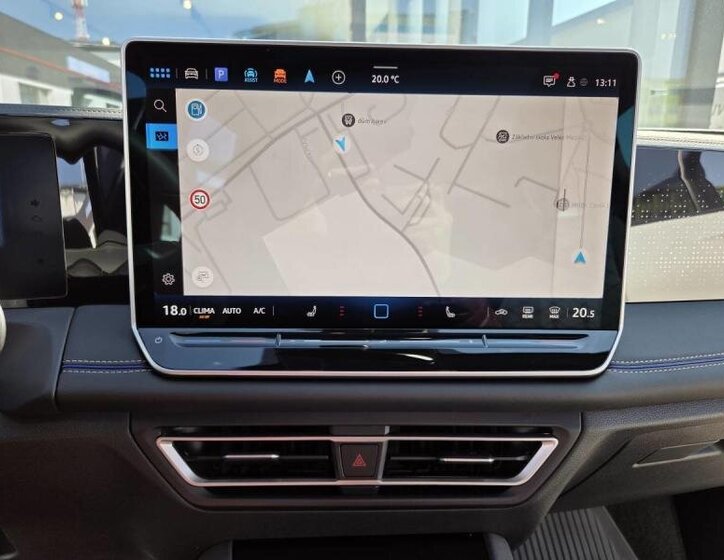 Volkswagen Tiguan SUV 2,0 l 195 kw