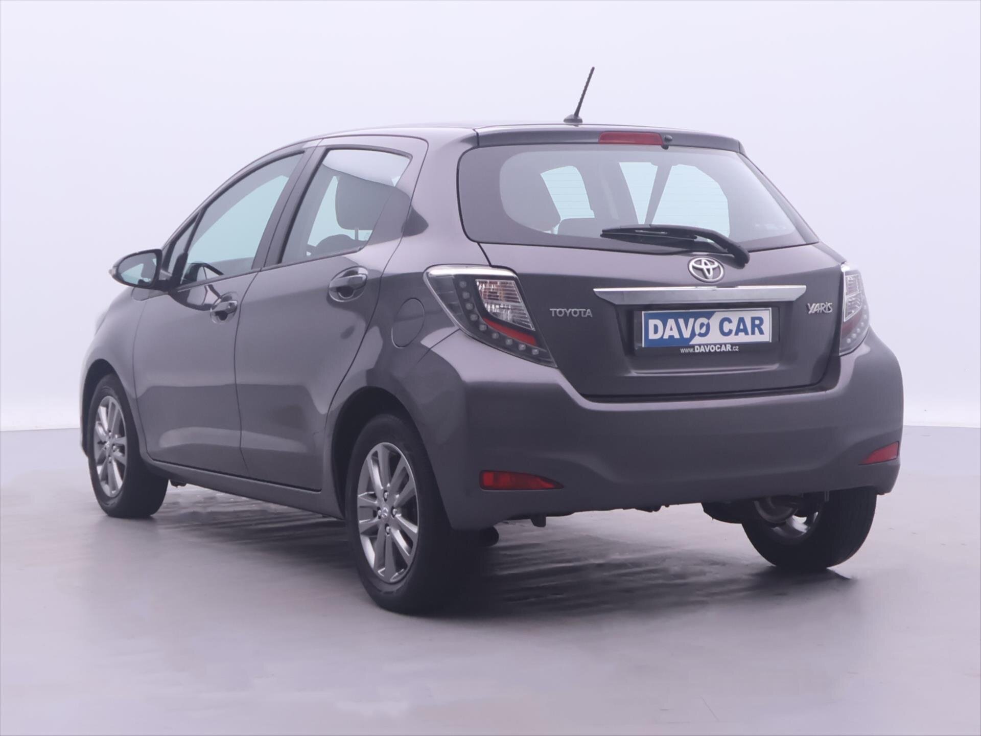 Toyota Yaris Hatchback 998,0 51 kw