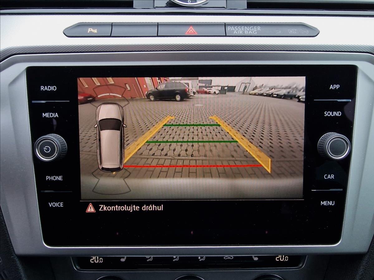 Volkswagen Passat Kombi 1,4 l 110 kw