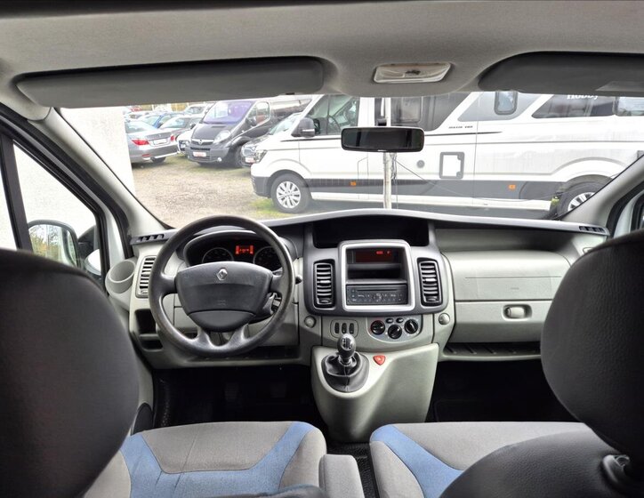 Renault Trafic 24