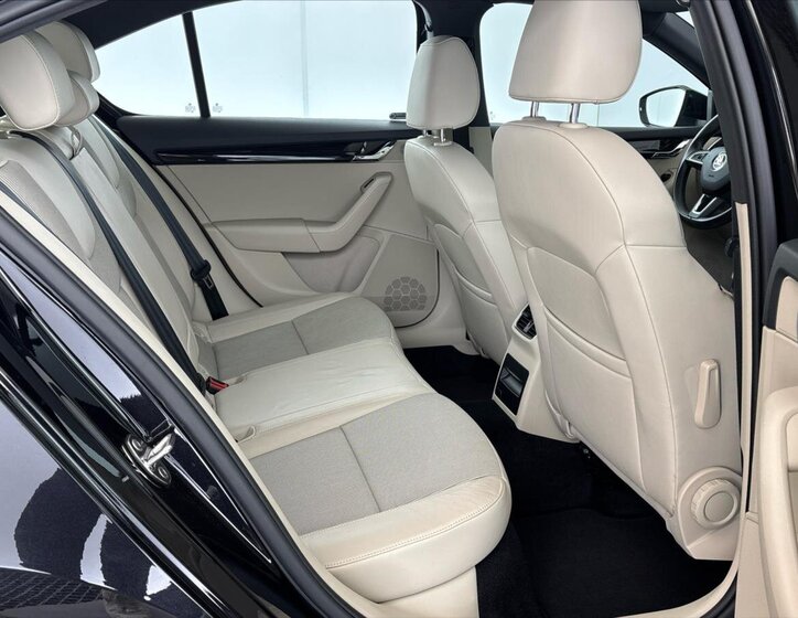 Škoda Octavia Liftback 2,0 l 110 kw