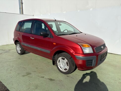 Ford Fusion Hatchback 1,4 l 59 kw