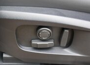 Land Rover Defender SUV / Terénní 5,0 l 313 kw