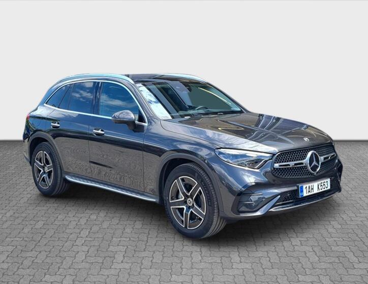 Mercedes-Benz GLC 7