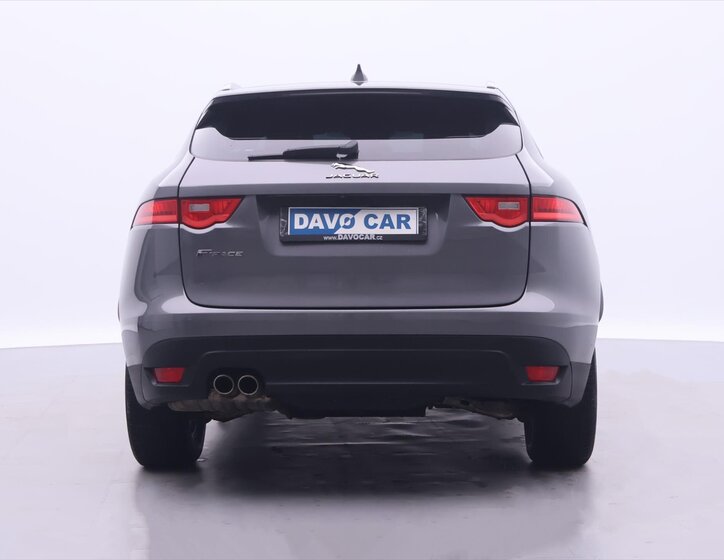 Jaguar F-Pace SUV 2,0 l 132 kw