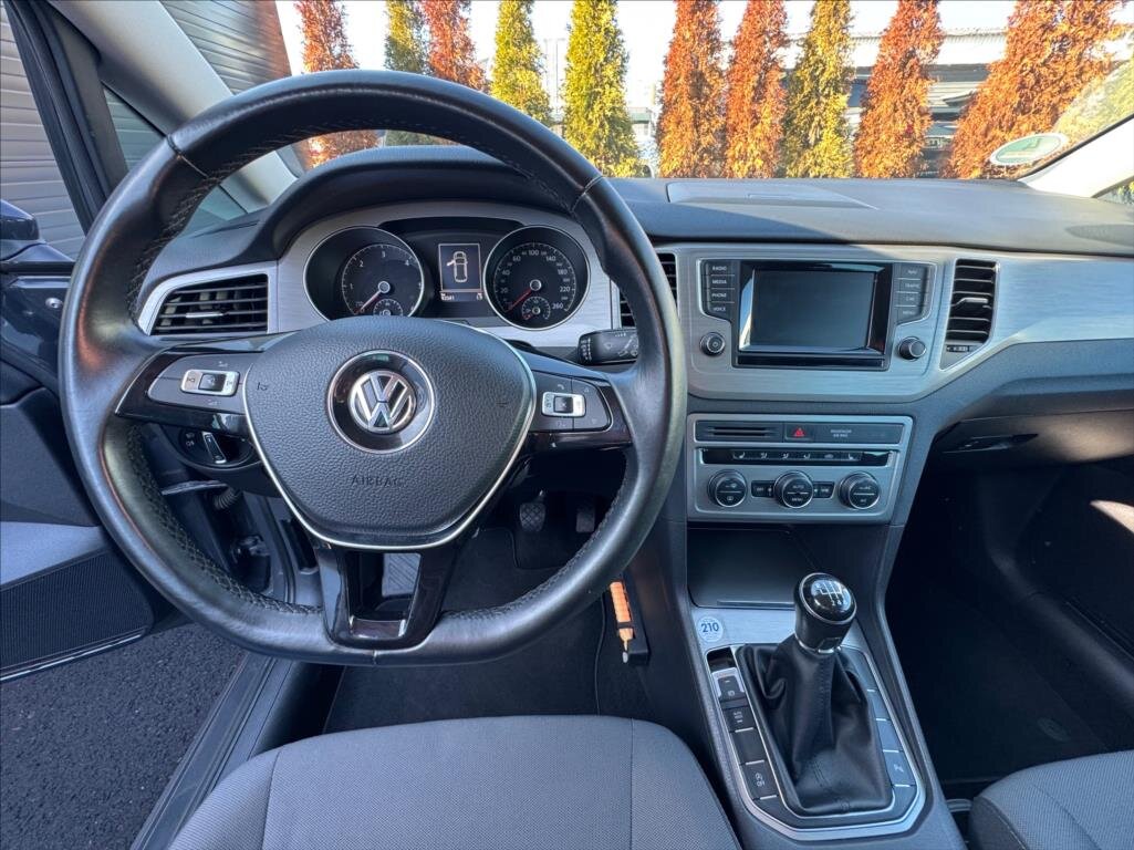 Volkswagen Golf Sportsvan MPV 2,0 l 110 kw