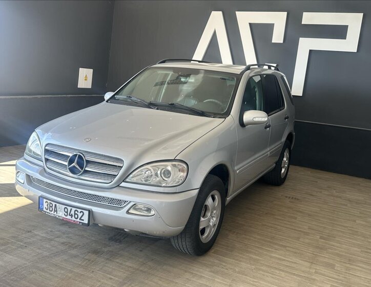 Mercedes-Benz Třídy M 2