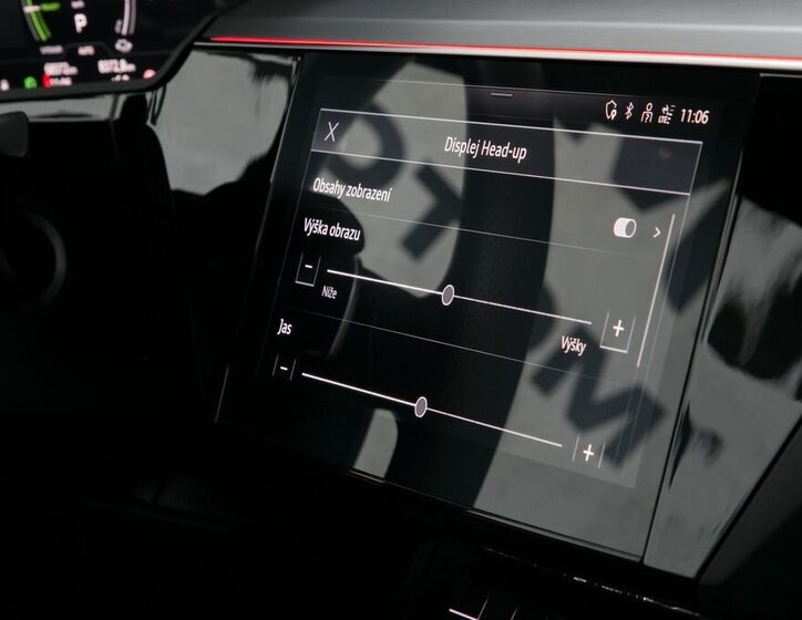 Audi e-tron SUV 0,0 300 kw