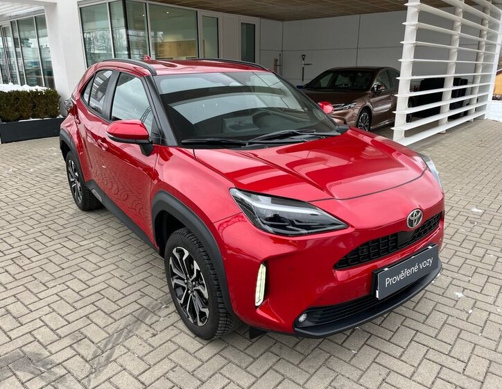 Toyota Yaris Cross SUV 1,5 l 68 kw