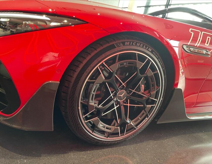 Mercedes-Benz SL Ostatní 4,0 l 430 kw