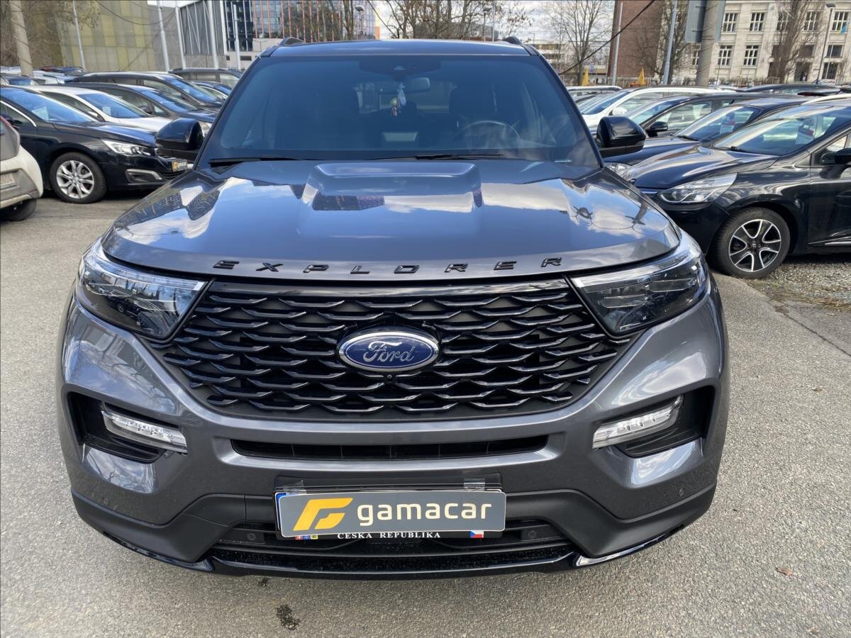 Ford Explorer SUV / Terénní 3,0 l 267 kw