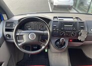 Volkswagen Caravelle MPV 2,5 l 96 kw