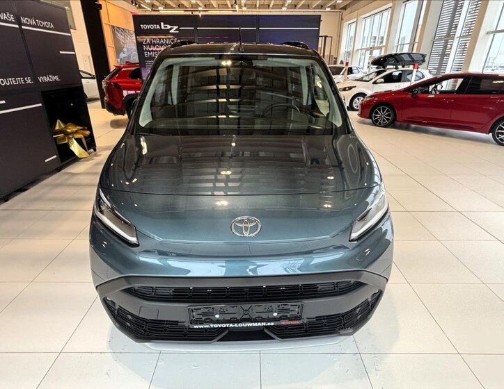 Toyota ProAce City Verso MPV 1,5 l 96 kw