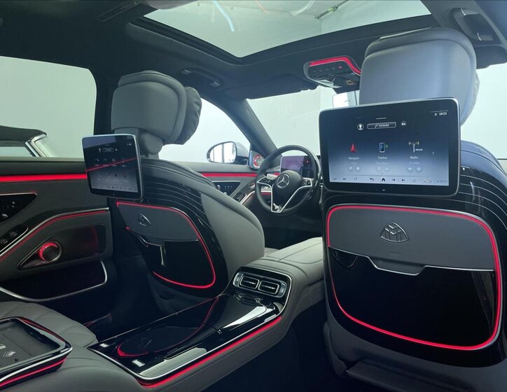 Mercedes-Benz Třídy S Ostatní 6,0 l 450 kw